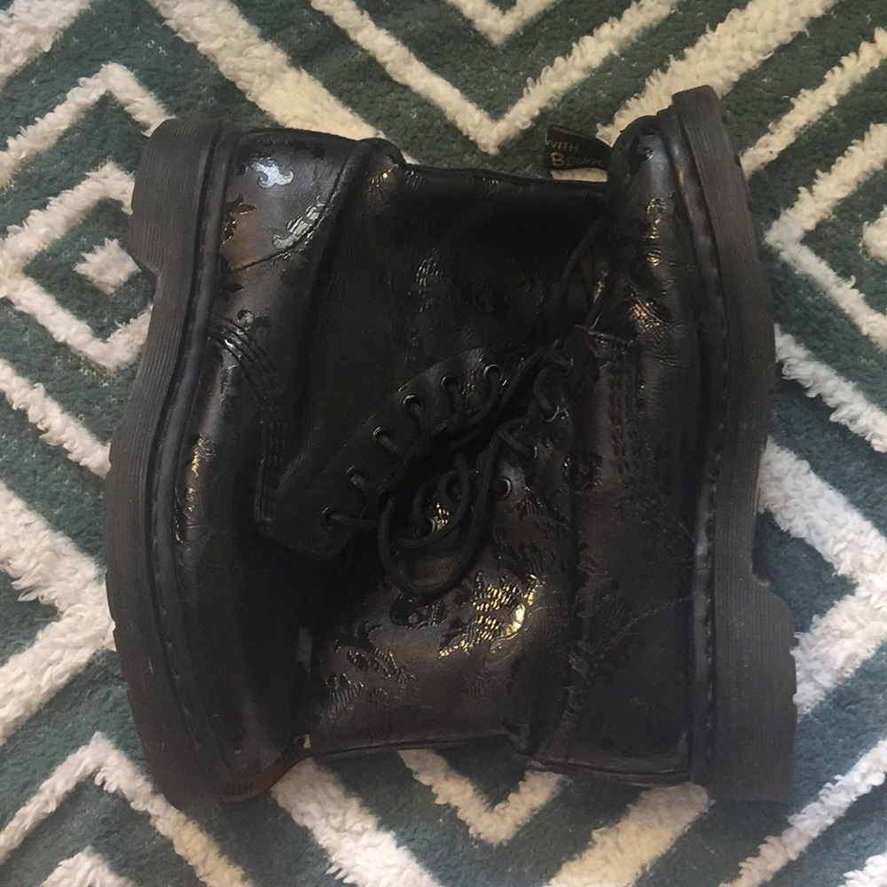 Doc Martens Goth Lace